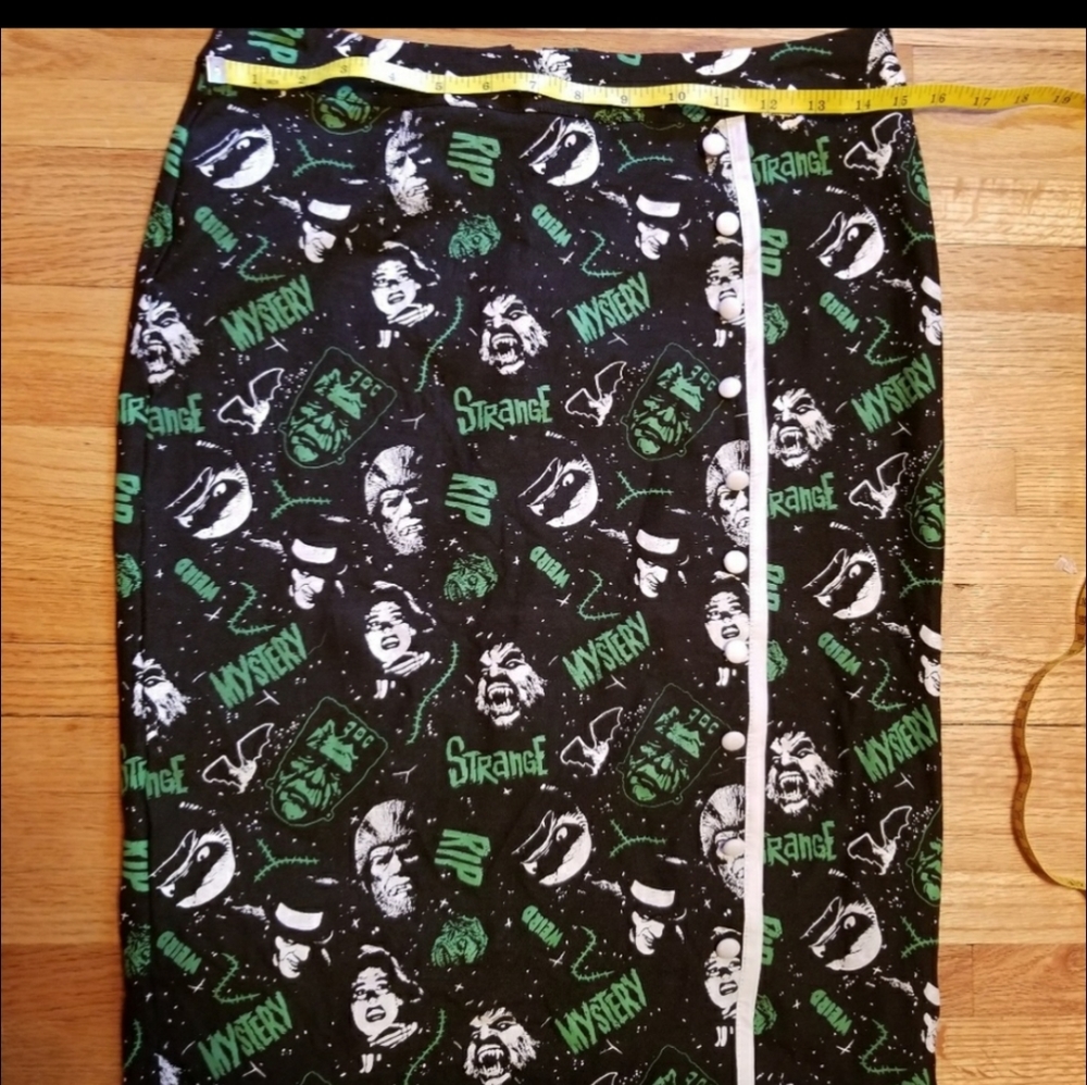 Sourpuss universal monsters skirt!